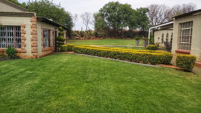 11 Bedroom Property for Sale in Rustenburg North West